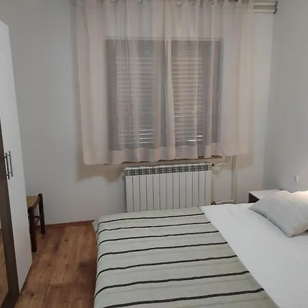 Apartment Gina *